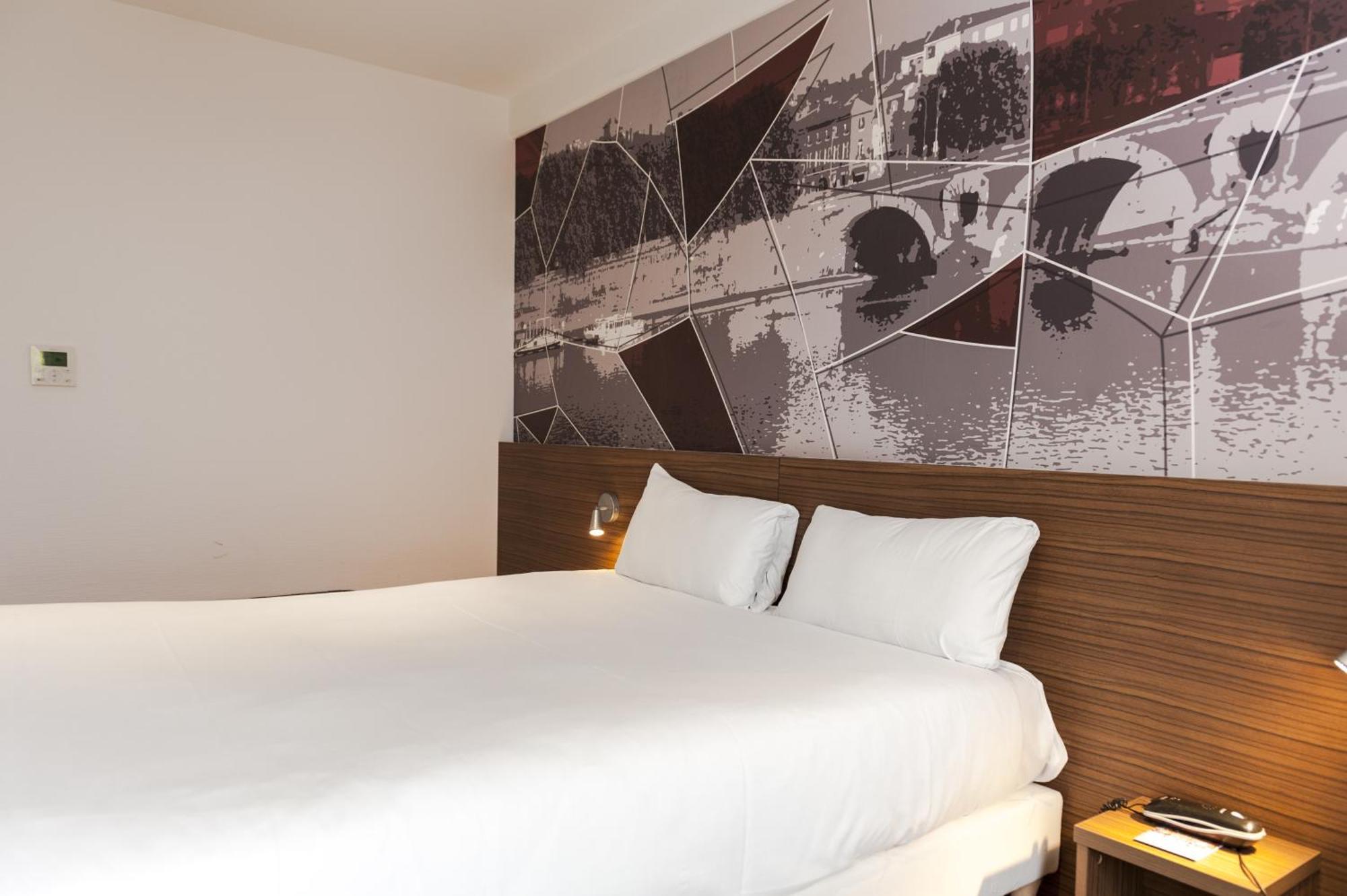 Brit Hotel Toulouse Colomiers - L'Esplanade Екстериор снимка