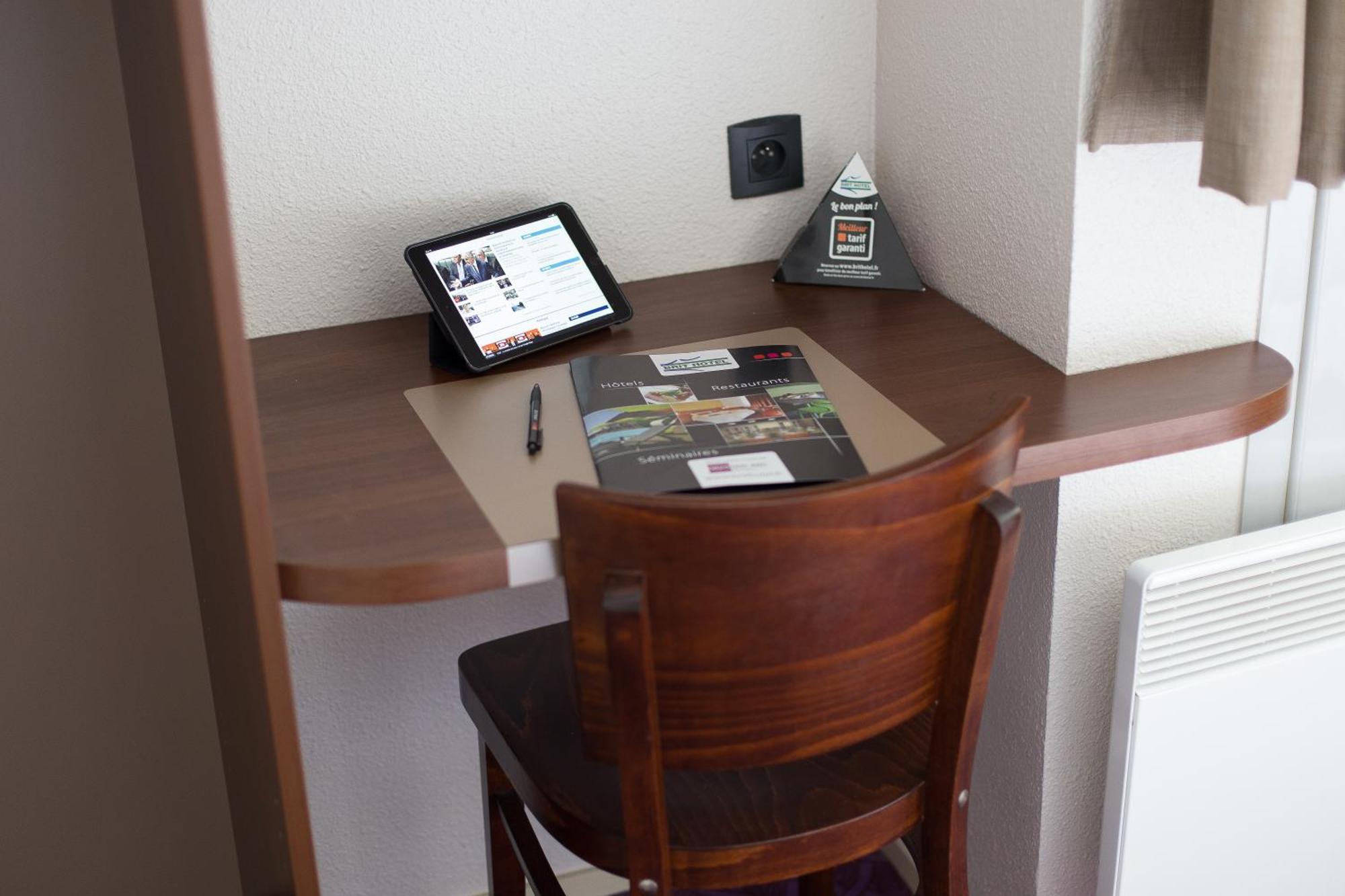 Brit Hotel Toulouse Colomiers - L'Esplanade Екстериор снимка