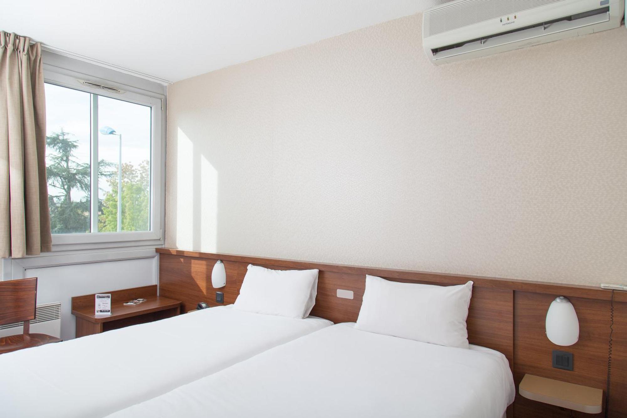 Brit Hotel Toulouse Colomiers - L'Esplanade Екстериор снимка