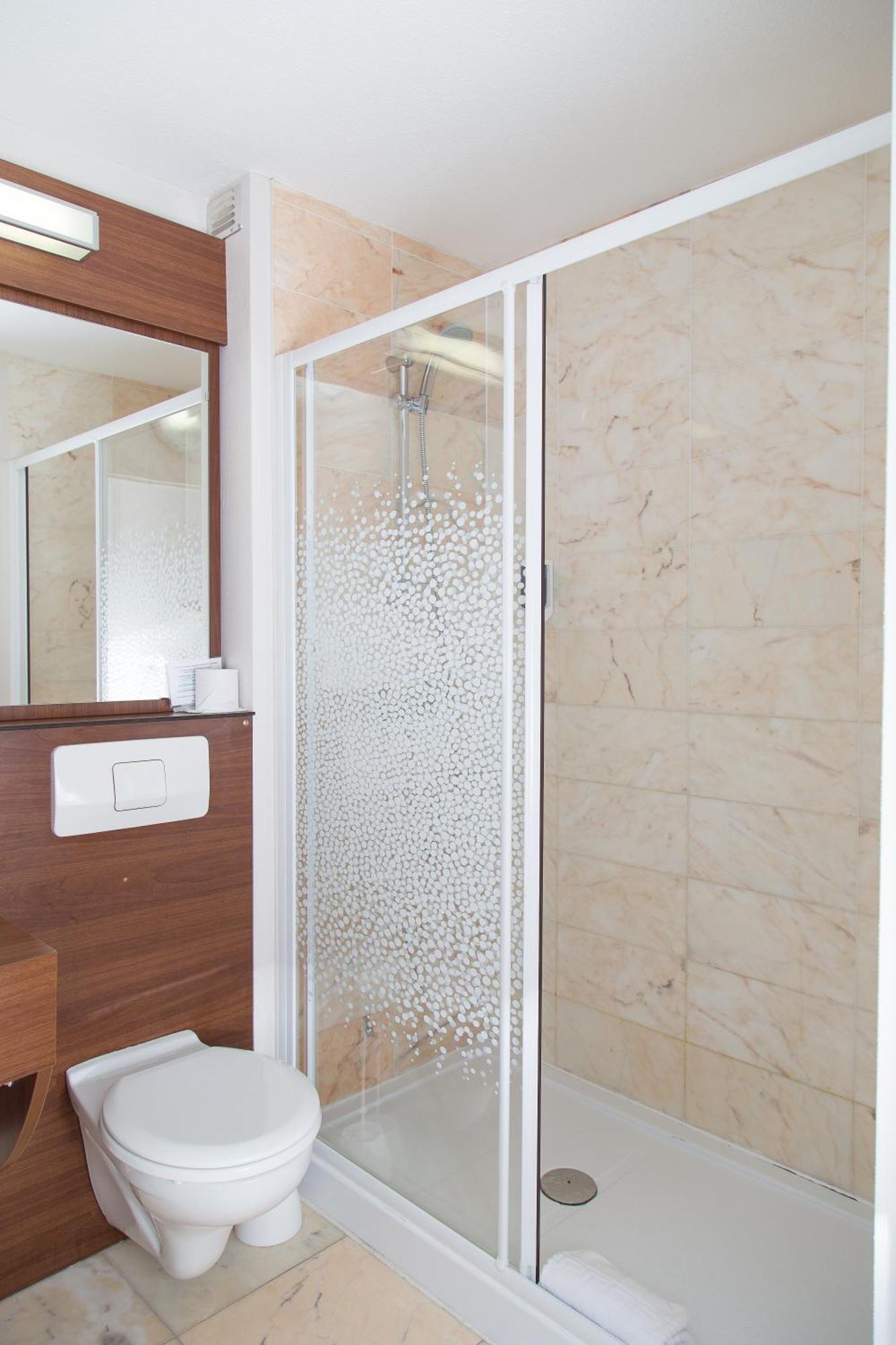 Brit Hotel Toulouse Colomiers - L'Esplanade Екстериор снимка