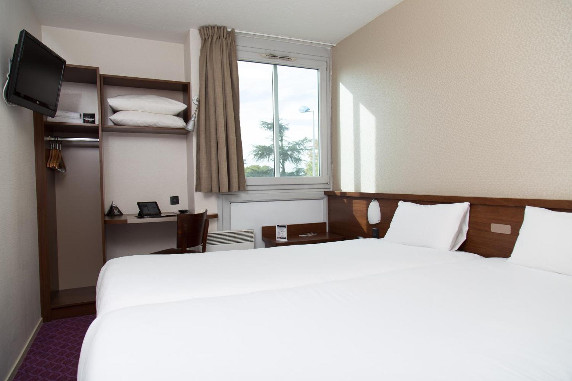 Brit Hotel Toulouse Colomiers - L'Esplanade Екстериор снимка