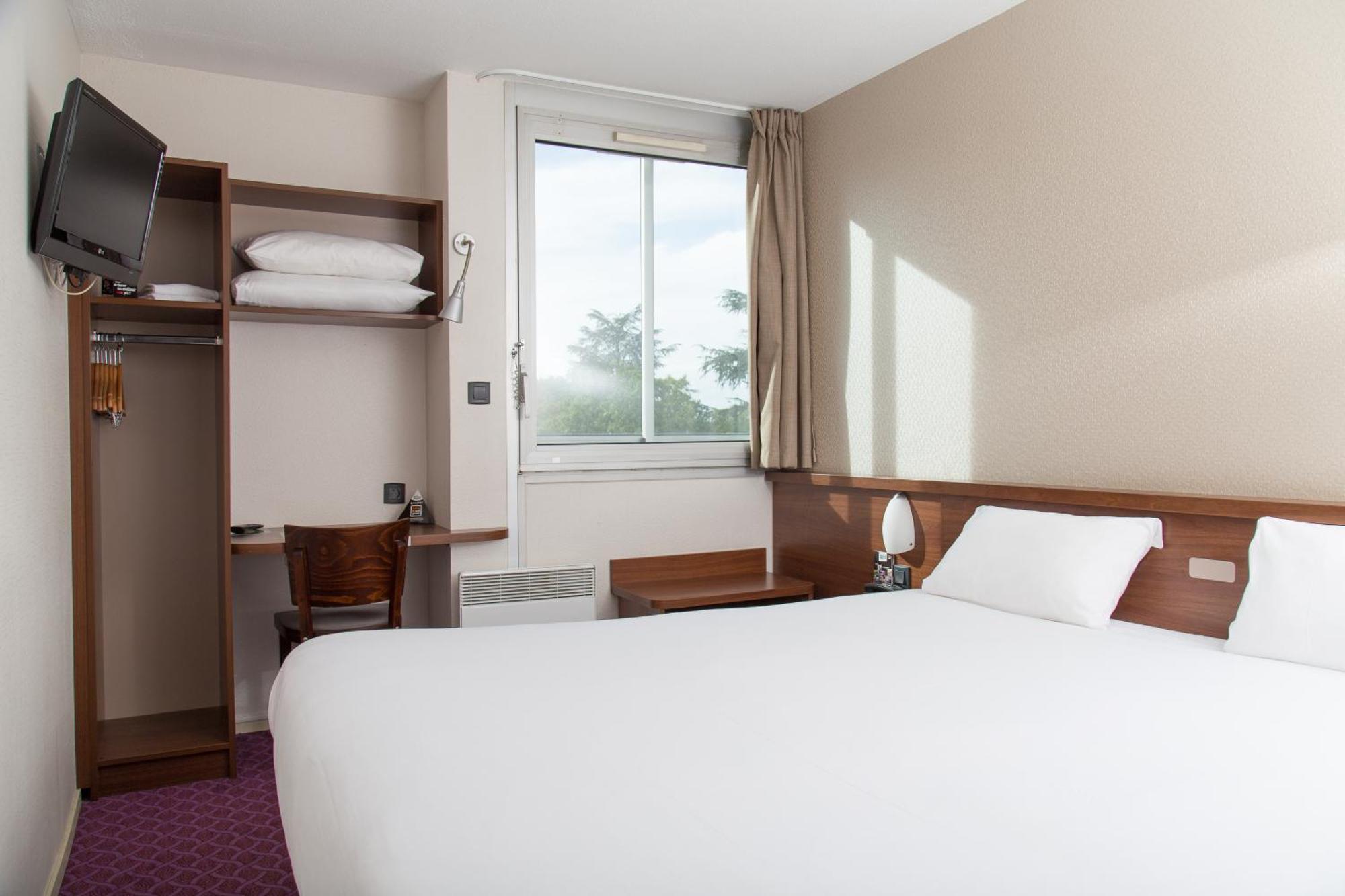 Brit Hotel Toulouse Colomiers - L'Esplanade Екстериор снимка